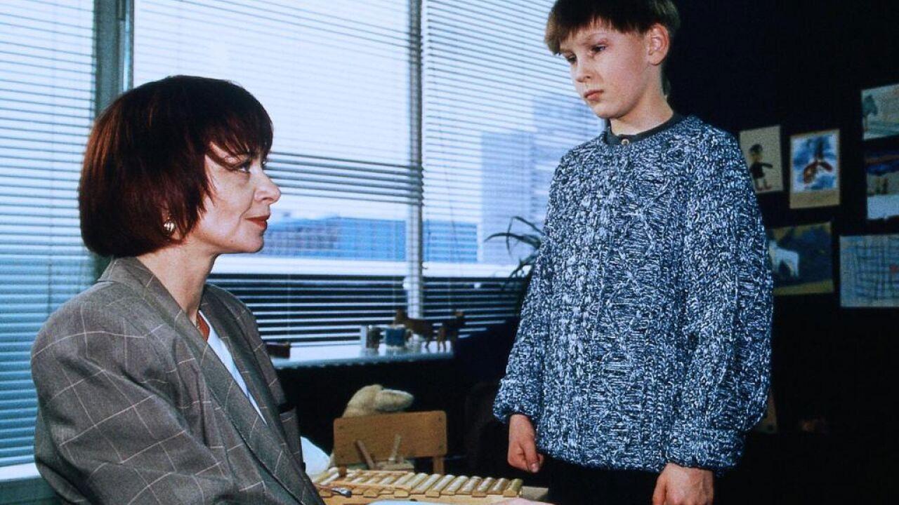 Julian H. entführt – Qualen einer Mutter backdrop