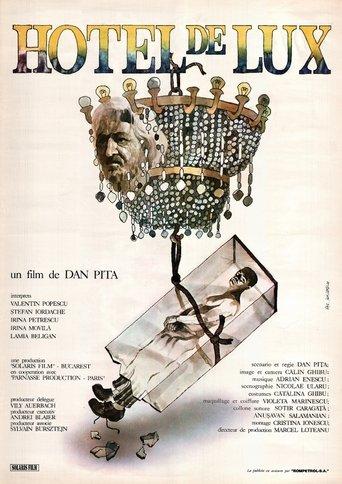 Luxury Hotel film afişi