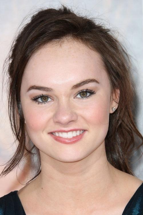 Madeline Carroll fotoğrafı