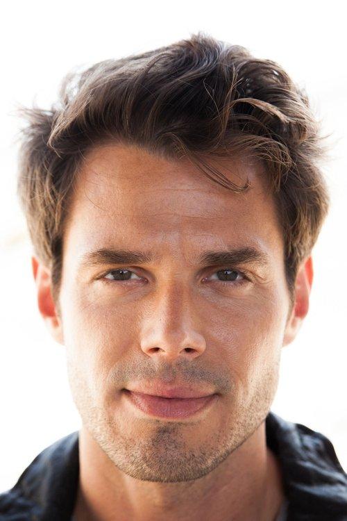 Josh Casaubon fotoğrafı