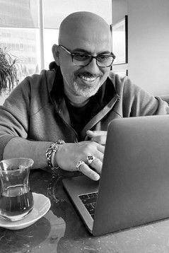 Mehmet Ada Öztekin fotoğrafı