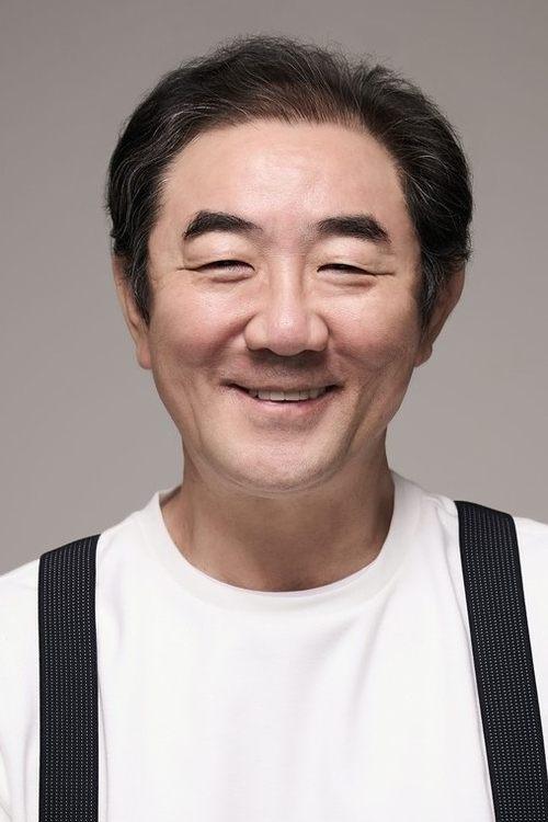 Kim Hong-pa fotoğrafı