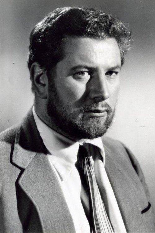 Peter Ustinov fotoğrafı