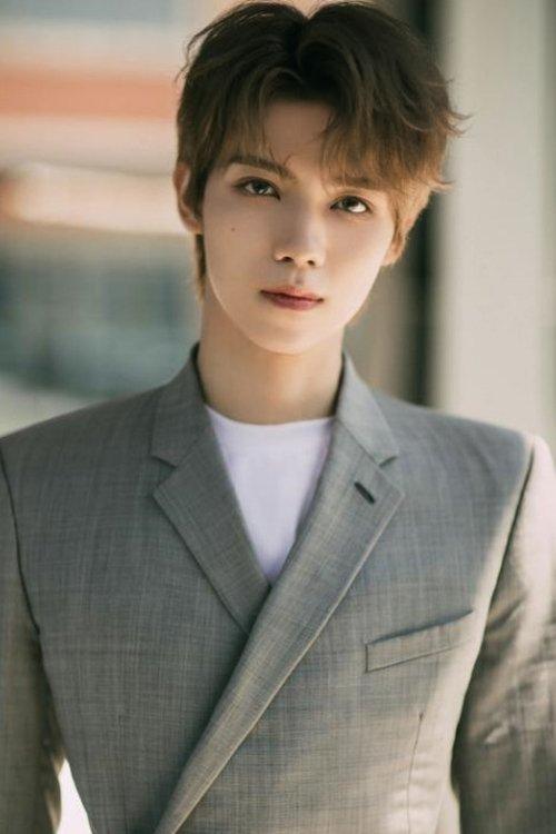 Luo Yizhou fotoğrafı