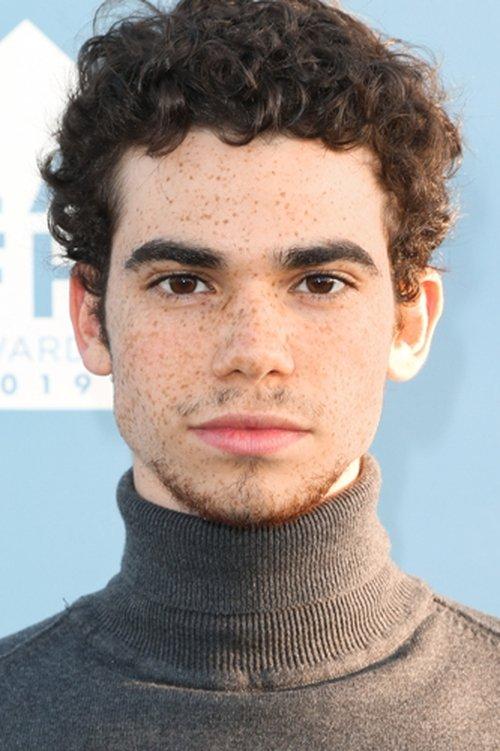 Cameron Boyce fotoğrafı