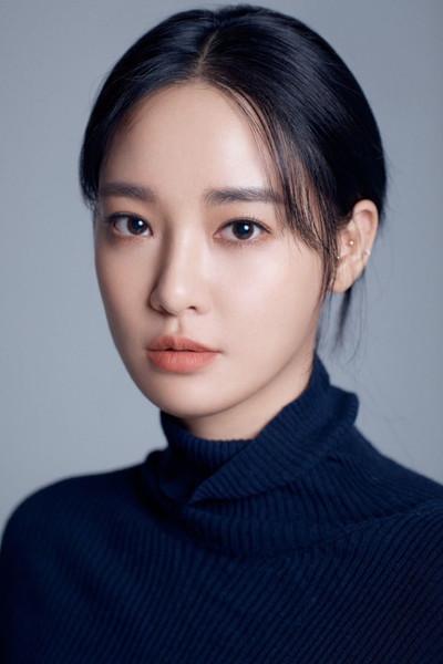 Lee Ju-yeon fotoğrafı