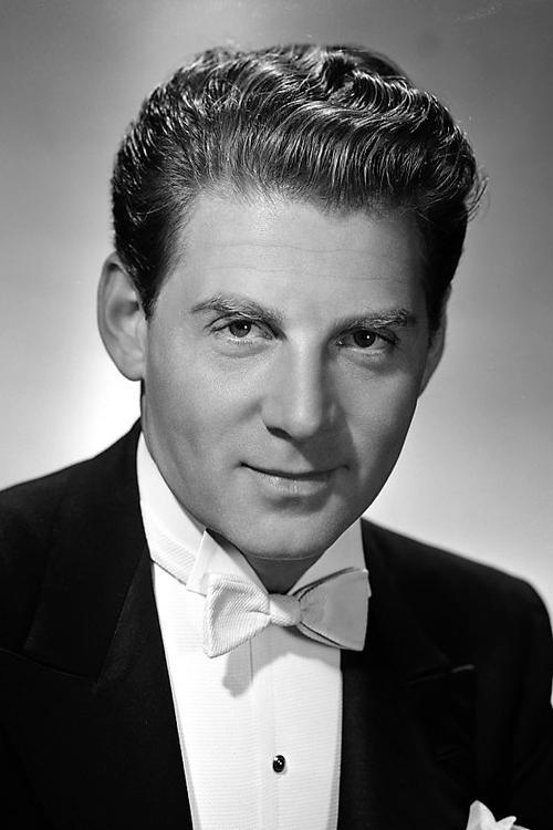 Jean-Pierre Aumont fotoğrafı