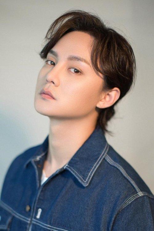 Yin Zheng fotoğrafı