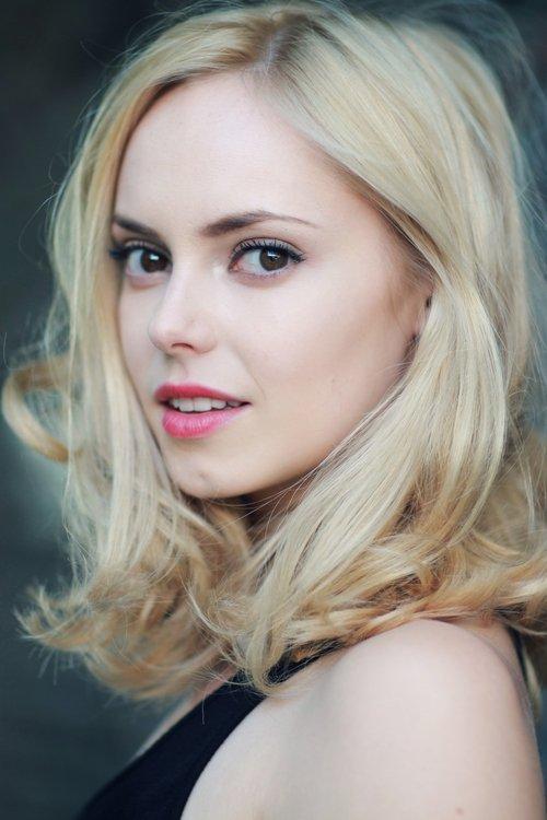 Hannah Tointon fotoğrafı