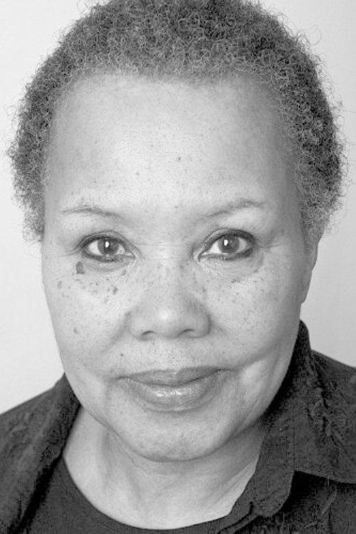 Cleo Sylvestre fotoğrafı