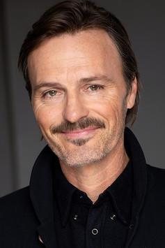 Paul McCarthy-Boyington fotoğrafı