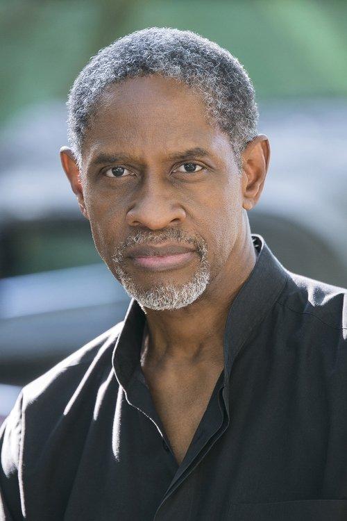 Tim Russ fotoğrafı