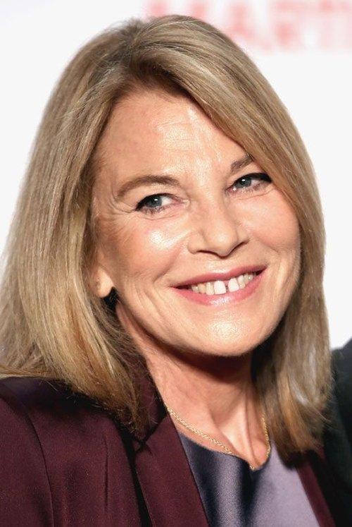 Nicole Calfan fotoğrafı