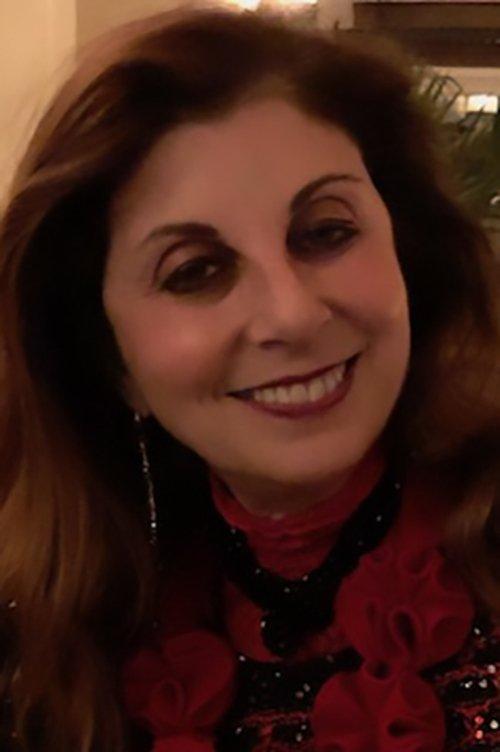 Mimi Maynard fotoğrafı