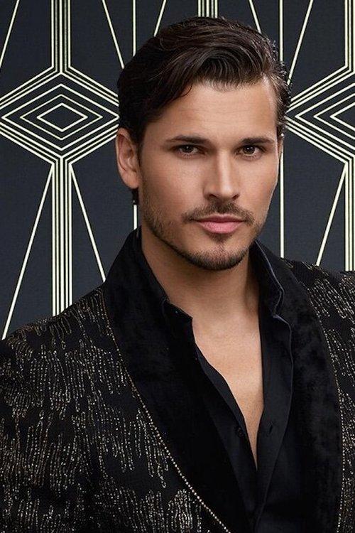 Gleb Savchenko fotoğrafı