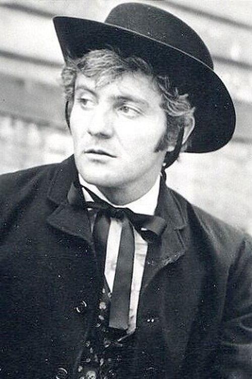 Carlos East fotoğrafı