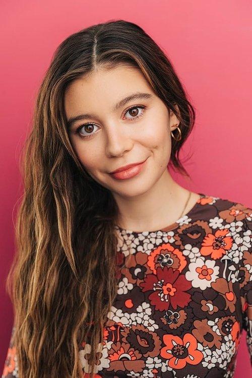 Genevieve Hannelius fotoğrafı