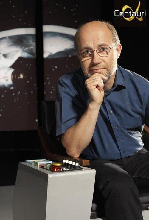 Alpha Centauri dizi afişi