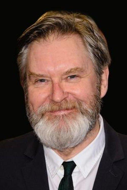 James Fleet fotoğrafı