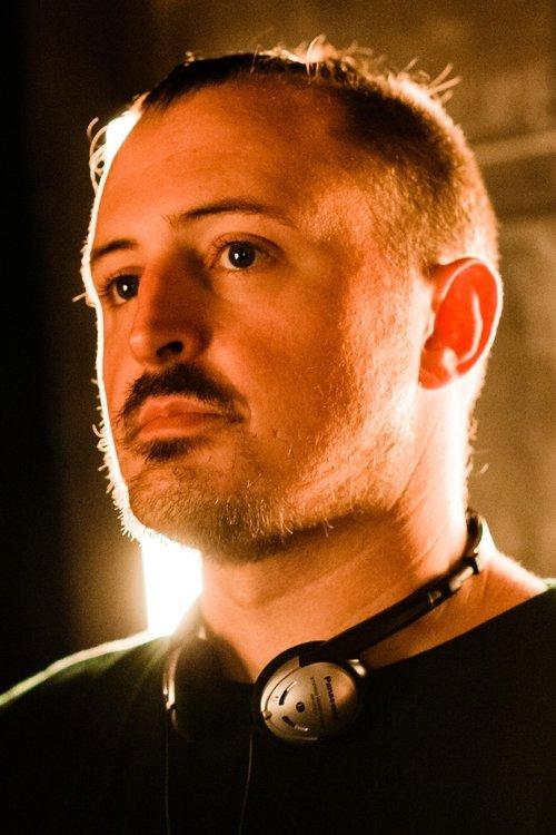 James Thomas fotoğrafı