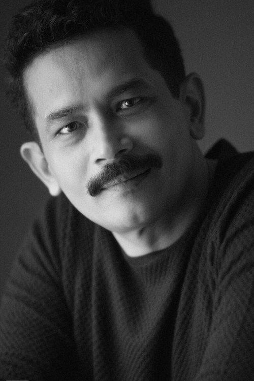 Atul Kulkarni fotoğrafı