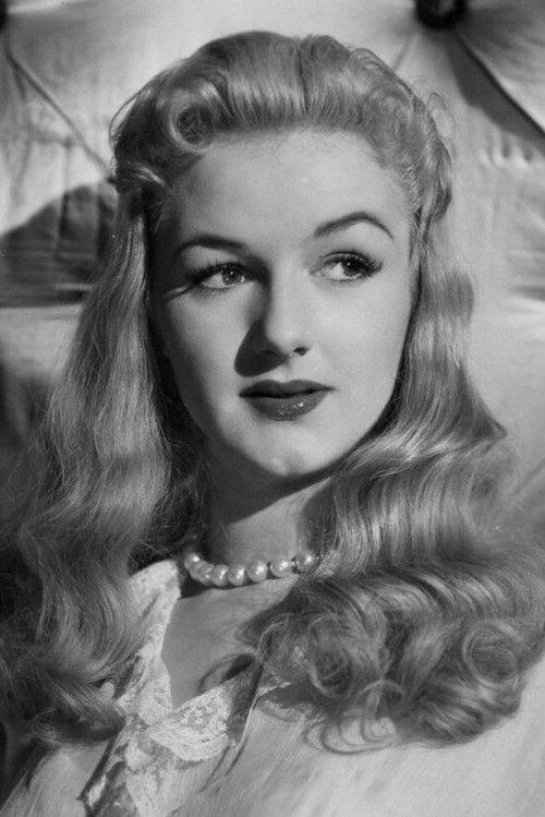 Joan Sims fotoğrafı